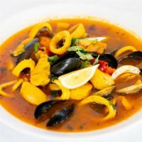 Sopa À Marinheira · Seafood Soup with Shrimp, Clams, Mussels, Squid and Fish
