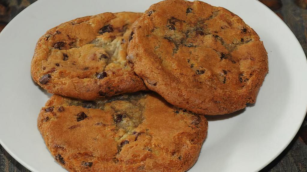 Dessert - Cookies · Semi-sweet chocolate chunk, lots of butter, sugar, sea salt, 1 dozen
