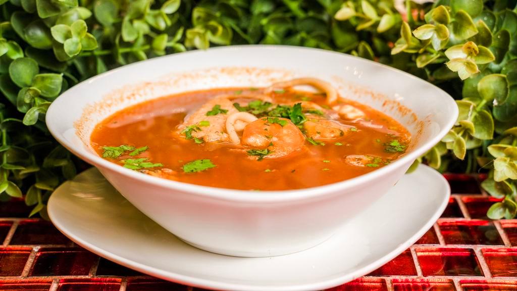 Parihuela De Mariscos / Seafood Soup · 