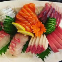 Sashimi Deluxe · 18 pieces Sashimi