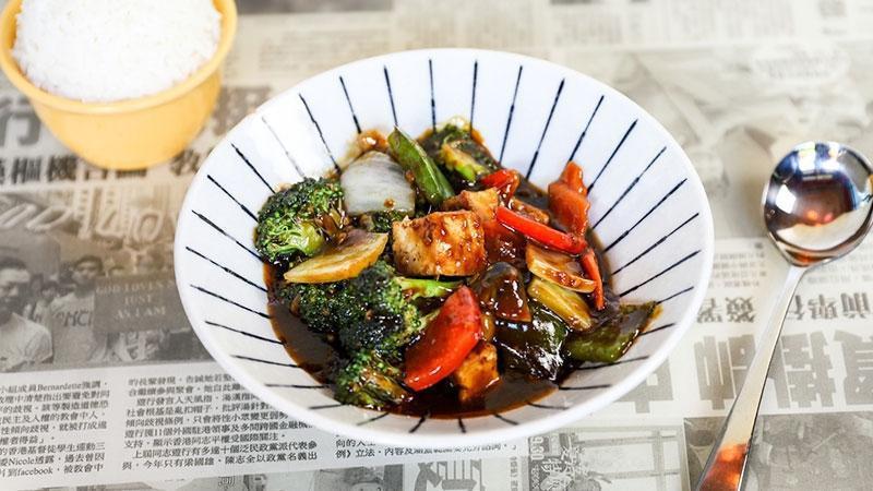 Hawkers Delight · Saucy blend of rice, wok-seared tofu, broccoli, napa cabbage, carrots, bell peppers, shiitake and straw mushrooms | Available Veggie Friendly