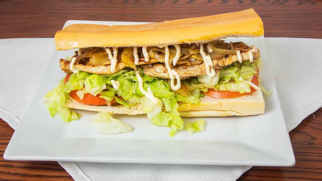 Sandwich De Pollo · Chicken sandwich.