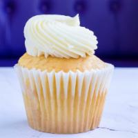 Classic Vanilla (Vanilla Sky) · Vanilla cake topped with butter and cream icing.