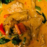 Panang Curry · Curry with basil, broccoli and bell pepper in coconut milk.