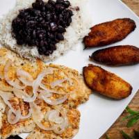Grilled Chicken Breast Meal/Pechuga De Pollo A La Parrilla · Available After 10:30am Daily