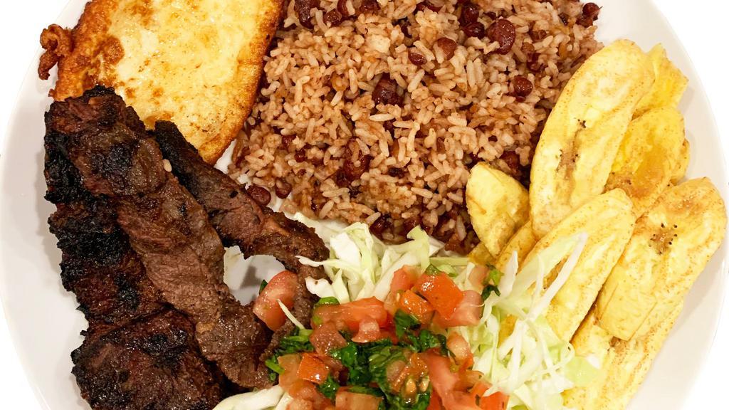 Carne Asada / Charbroiled Beef · Gallo pinto, maduros o tajadas, o tostones, queso frito y ensalada. / white rice & read beans, fried sweet plantains or sliced fried plantains chips, or fried smashed plantain fried cheese and salad.