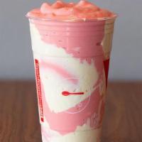 Strawberry Cheesecake · Freshly blended Strawberry Smoothie surrounded in our Camo Brûlée
*contains dairy
