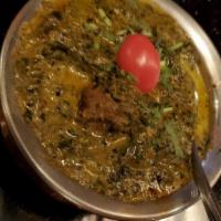 Chicken Saag · Chicken spinach Indian sauce