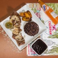 Skirt Steak / Churrasco · All dishes comes with three sides. / Los platos vienen con 3 acompanantes.