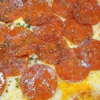 Pepperoni · Tomato sauce, mozzarella cheese,pepperoni slices,orégano. CHEESE STUFFED CRUST