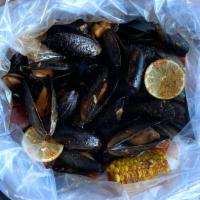 Black Mussel (1 Lb) · Comes with one corn and two potatoes. Add two boiled eggs or 1/2 lb sausage for an additiona...
