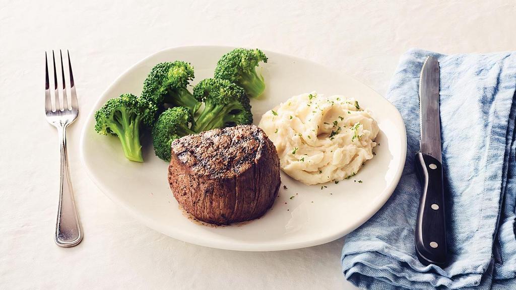 Filet Mignon · 7oz USDA seasoned and wood-grilled (240 cal)