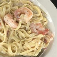 Ale Alfredo · This recipe is from our grandma. It's simple creamy alfredo sauce with a touch of garlic, fi...