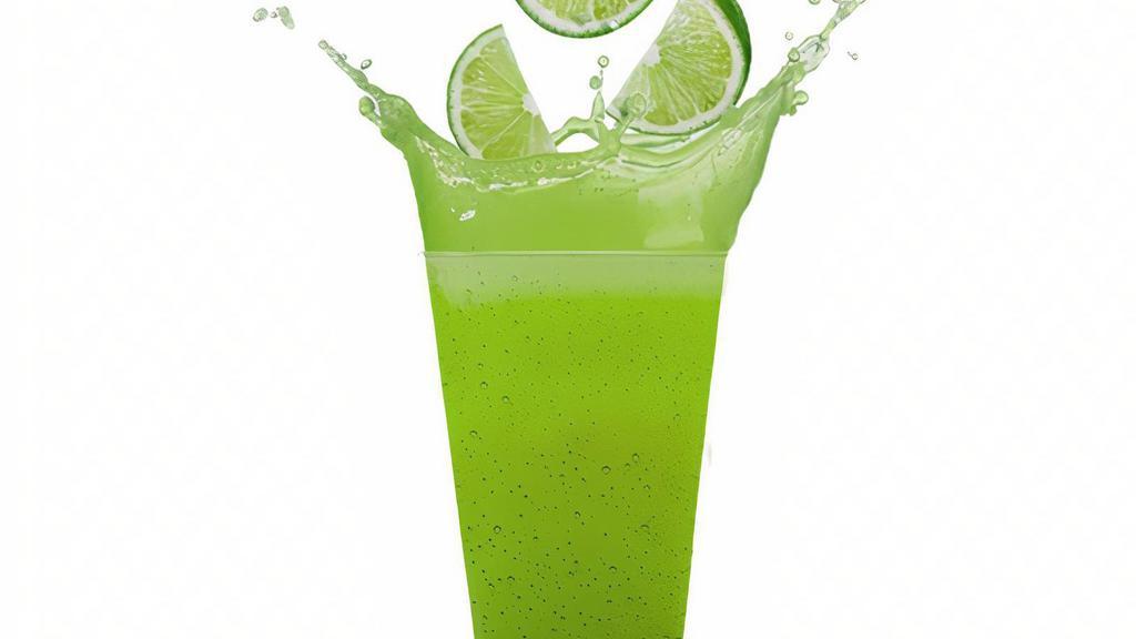 Lime Juice · fresh squeezed lime blended with filtered water, fresh mint and organic agave (16.90 FL OZ | 500 ML)