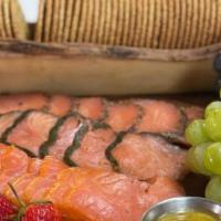 Filete De Salmon A La Plancha / Grilled Salmon · 