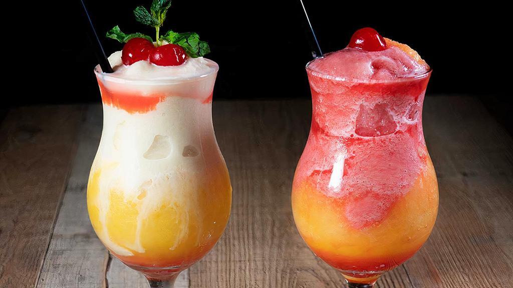 Jugos Congelados / Frozen Juices · Fresa, piña colada, chinola. / Strawberry, piña colada, passion fruit.