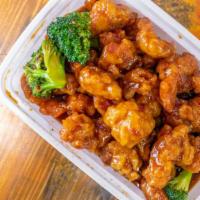 General Tso'S Chicken    · Spicy. Tender chunk of chicken marinated in special sauce, served over steamed broccoli.