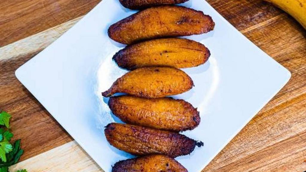 Maduros · Fried sweet plantains.