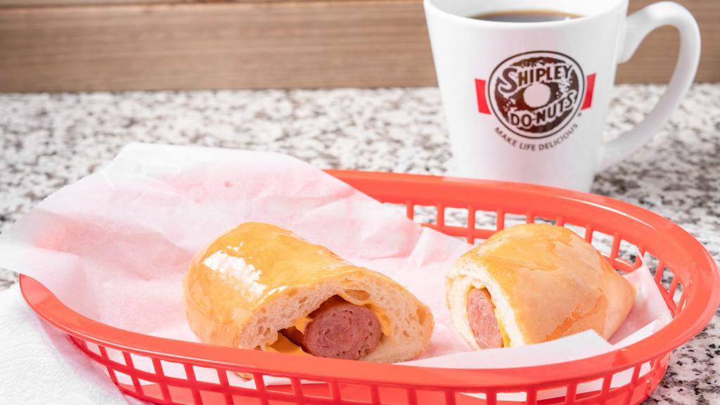 Single Bold Or Pizza Kolache · Our BOLD sausages are bigger in size and bigger in flavor!  Please pick from bold sausage & cheese, bold sausage cheese & jalapeno, or our popular pizza kolache filled with pepperoni, mozzarella, & sauce.  If picking more than one, please specify the flavor and quantities in the special instructions.