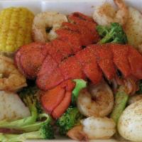 Lobster Tail Combo · 1 Lobster Tail, 8 Jumbo Shrimp, 1 Corn, 1 Potato, 1 Boiled Egg and Broccoli