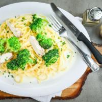 Fettuccine Alfredo With Broccoli · Grilled chicken & broccoli in a heavy creamy cheese sauce.