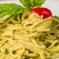 Pesto & Cream Spaghetti · PESTO SAUCE, CREAM AND PARMESAN