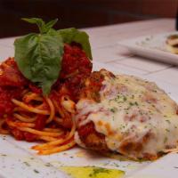 Chicken Parmigiana Pasta · Skinless chicken cutlets, panko bread crumbs, Italian mozzarella cheese, and tomato sauce.