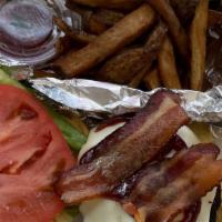 Cheeseburger Dinner/Fries · Cheeseburger with French fries, lettuce, tomatoes, onion and bacon