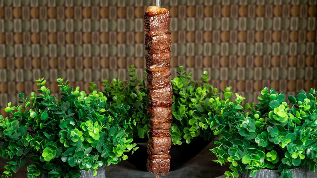 Baby Picanha · End cut of the top sirloin(picaha) with or without garlic.