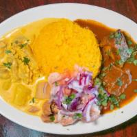 Bandera / Combination Of Ecuadorian Dishes · 