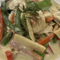 Green Curry · Your choice of meat with string bean, bamboo, snow pea, carrot, Thai eggplant, bell pepper b...