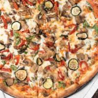 Vegetarian · Sun-dried tomatoes, spinach, mushrooms, roasted zucchini, pizza sauce and Mozzarella.