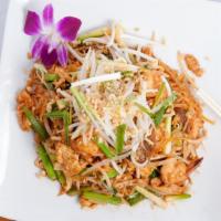 Pad Thai · Stir fry rice noodle with egg, ground peanut, scallion, and bean sprout.
