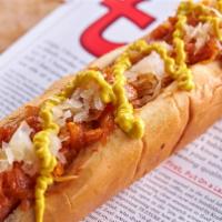 New York · Mustard, sauerkraut,onions hot dog car.