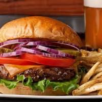 American Classic Burger · Esta es la descripción de tu platillo. agrega una lista de sus ingredientes, información nut...
