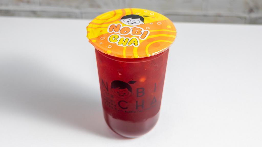 Thai Tea · Signature Thai Red Tea. 

Sweet and unsweet options are available.  This drink does not contain any milk or dairy.

Served over ice or chilled.

Pair it with any toppings today!