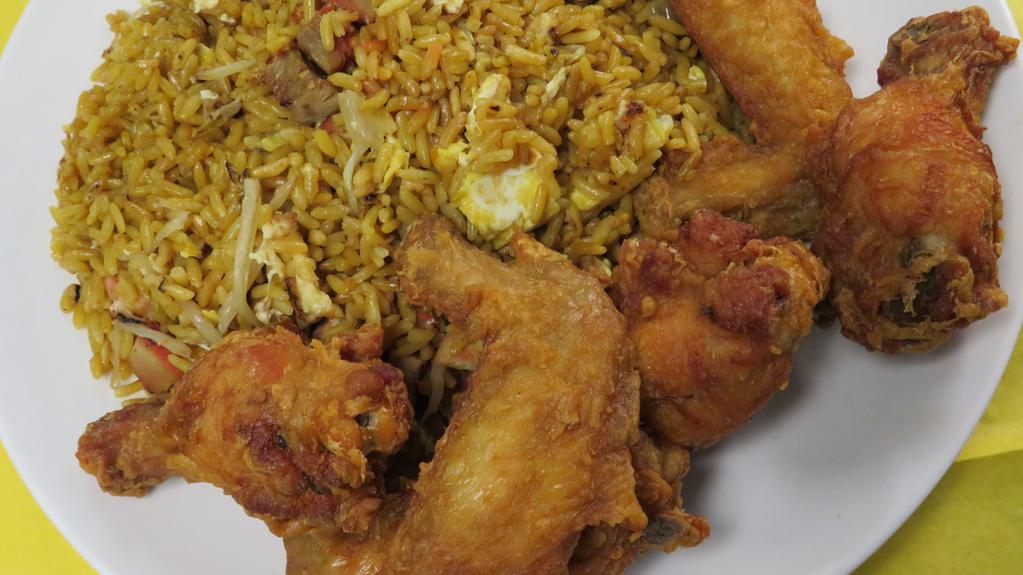 Shrimp Fried Rice With Chicken Wings · Fresh Fried Rice with Shrimp and Chicken Wings