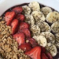 Classic Ps Green · Vegan. Açaí, bananas and strawberry, topped with banana slices, strawberries, chia seed and ...