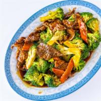 Beef With Broccoli芥兰牛 · Stir-fried tender beef and fresh broccoli in a ginger soy sauce.