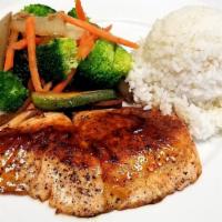 Hibachi With Salmon 铁板三文鱼 · Served with white rice, broccoli, carrot, onion and zucchini.