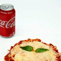 (#20Combos) Pecial 11 Am  To 1 Pm   · 1 Spaghettis Napolitano y 1 Soda Can
