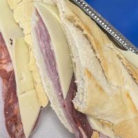 Sandwich Italiano/Italian Sandwich · 