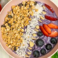 Royal Butterfly · Blue pea powder, banana, cranberry, blueberries, coconut milk, maca, fresh fruits and option...