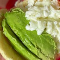 Arepa Light Verde · Egg whites and avocado