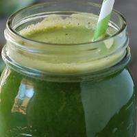 Greendelicious · Pineapple, kale, kiwi, spinach, kale and green apple juice