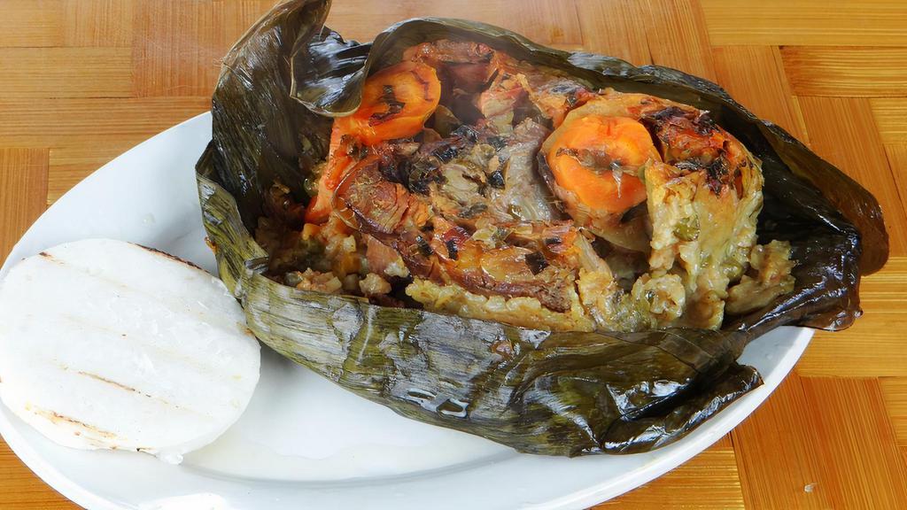 Tamal Tolimense Con Arroz O Arepita / Colombian Tamale With Rice Or Corn Cake · 