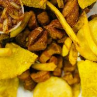 Picada Personal  · chorizó.costillas fritas .chcharron arepas, y papitas fritas