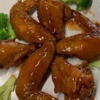 6 Pieces Chicken Wings · Hot and spicy.