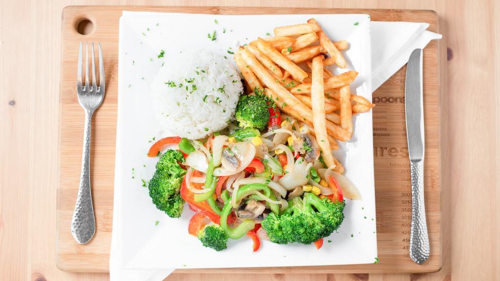 Saltado De Vegetales · Fresh vegetables, sautéed onions, peppers, mushrooms, tomatoes, and broccoli. Served with white rice and fries.