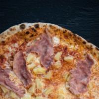 Pizza Hawaiian · TOMATO SAUCE, MOZZARELLA, HAM, PINEAPPLE